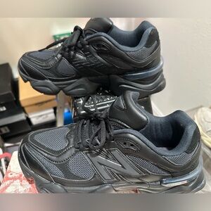 Black Womens Sneakers